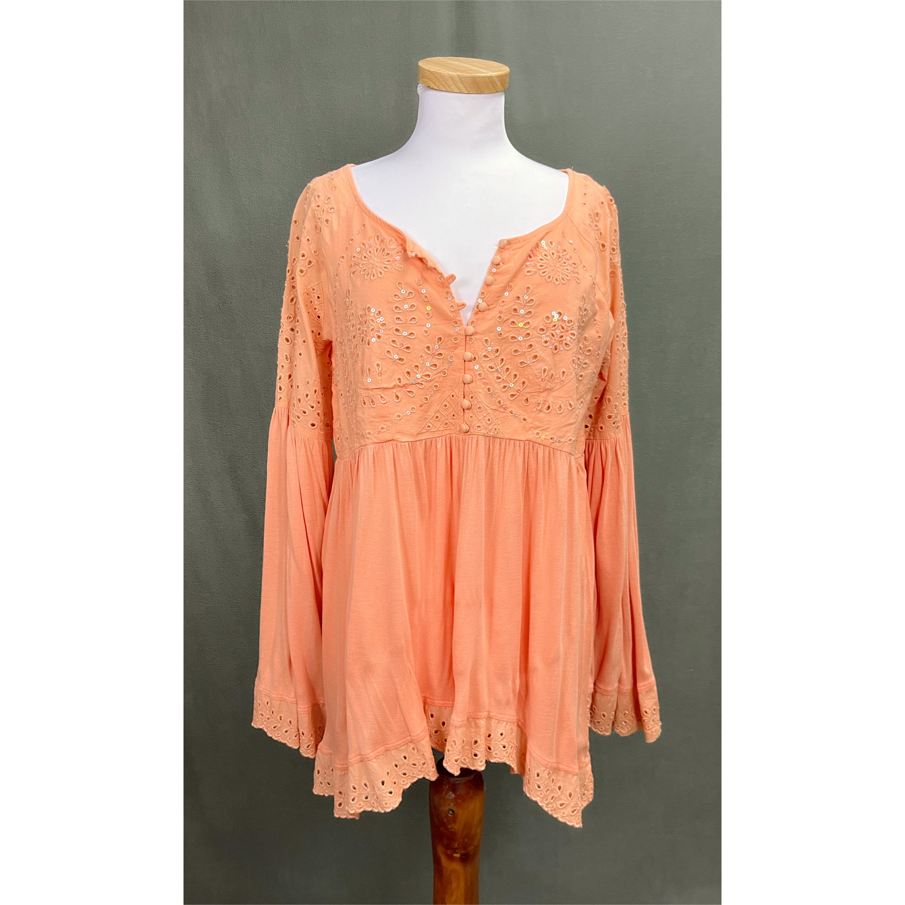 Johnny Was peach blouse, size M, NEW WITH TAGS!