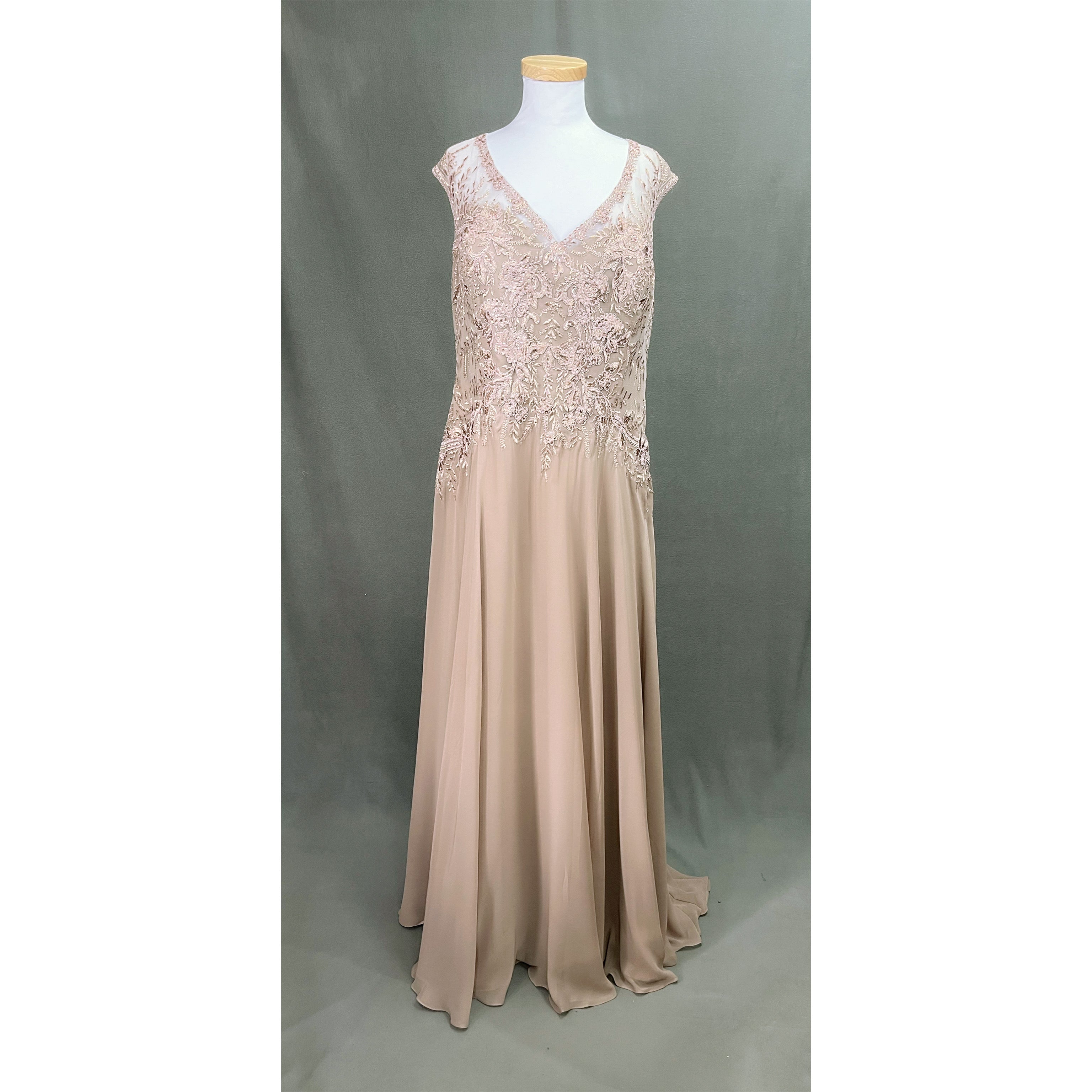 MGNY champagne dress, size 18, NEW WITH TAGS!