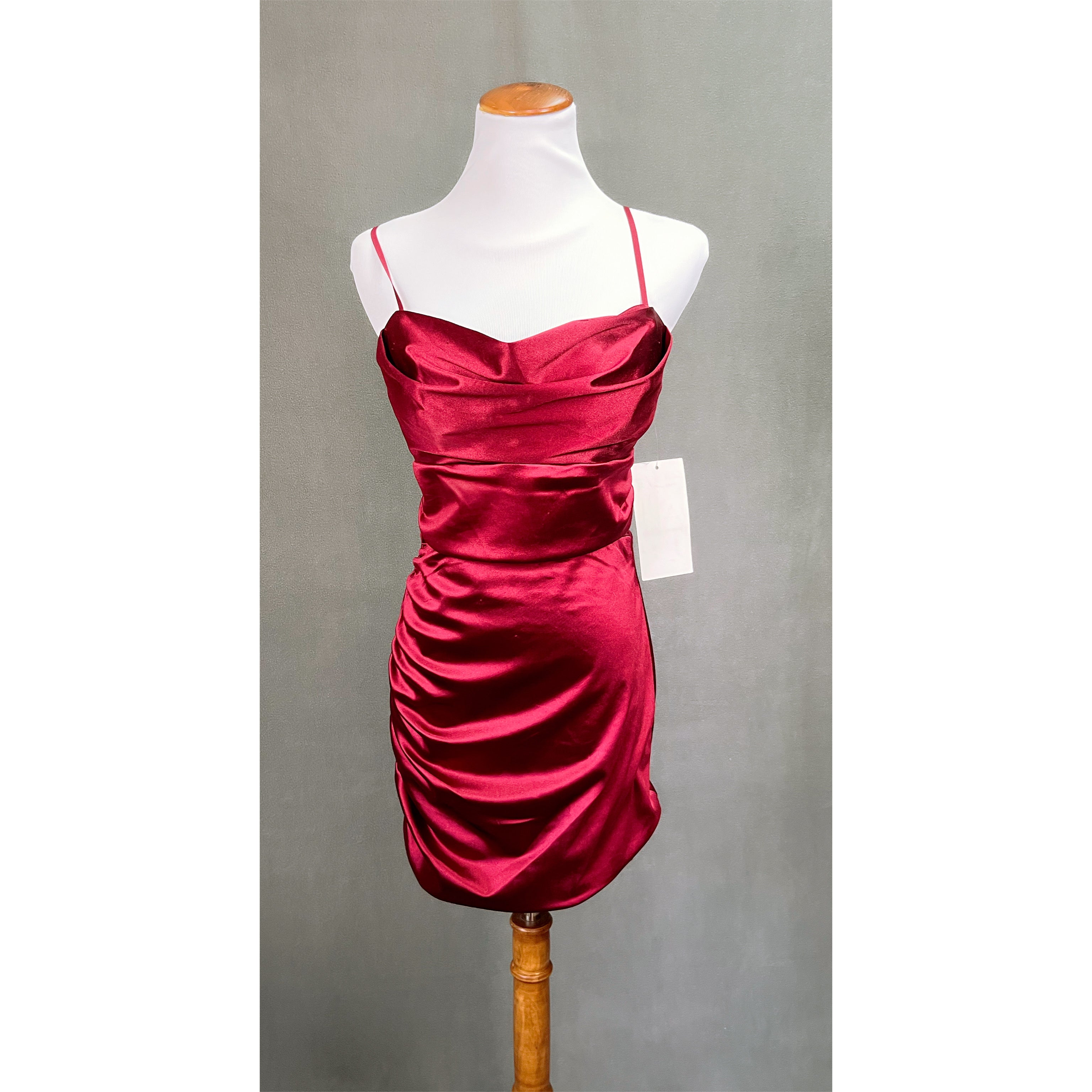Honey & Rose red 2-piece dress, NEW WITH TAGS!