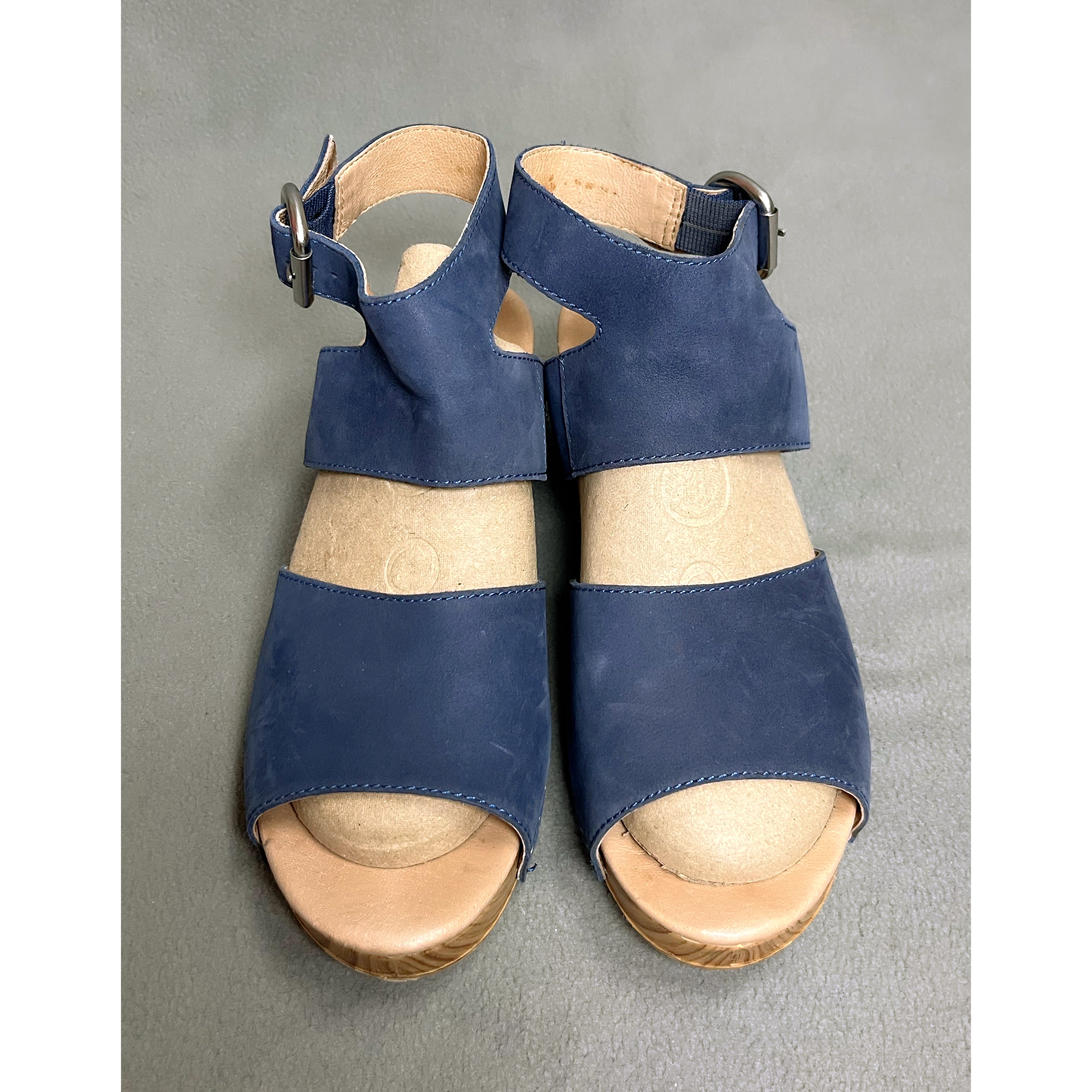 Dansko blue Minka sandals, size 8.5/9