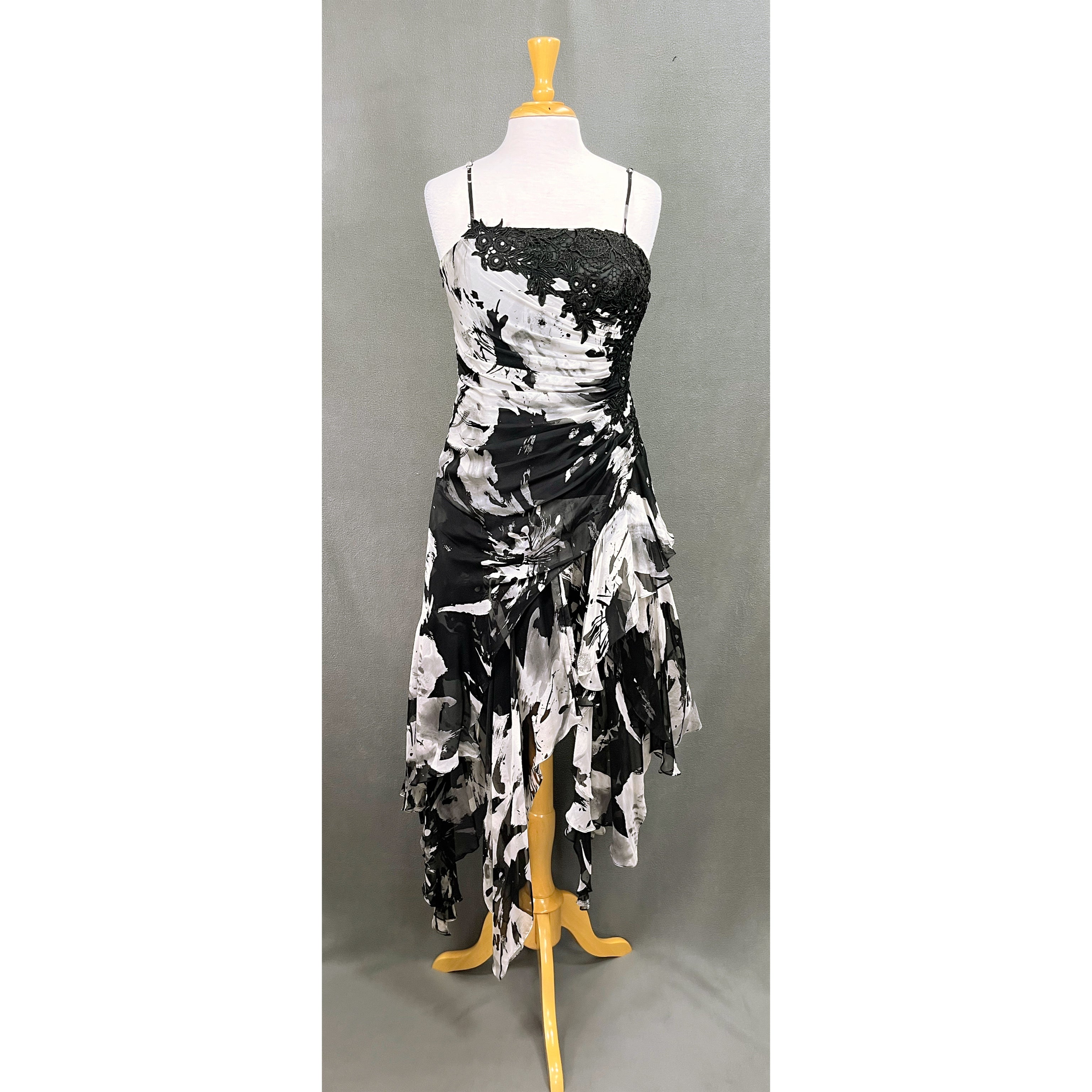 Cartise black and white dress, size 10