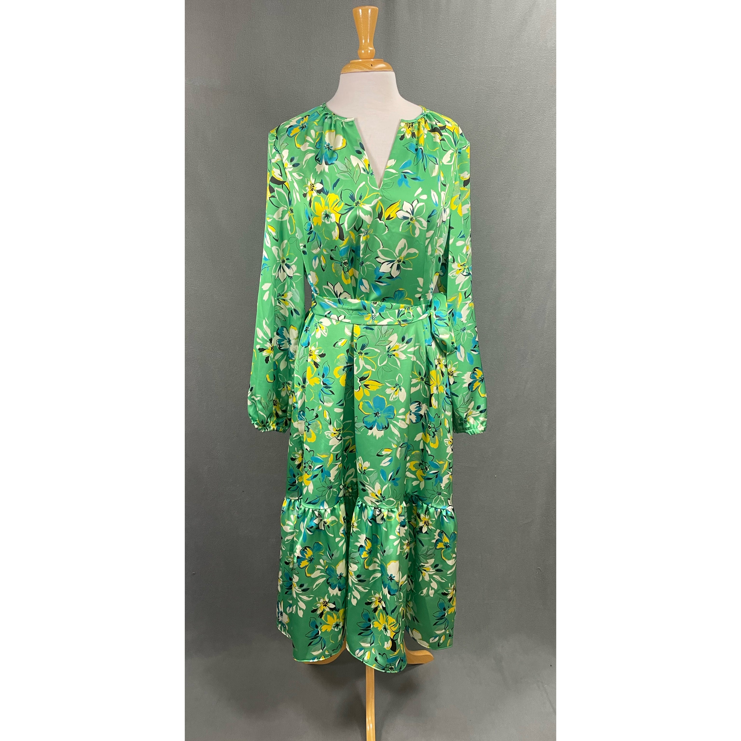 Ann Mashburn green floral dress, size L