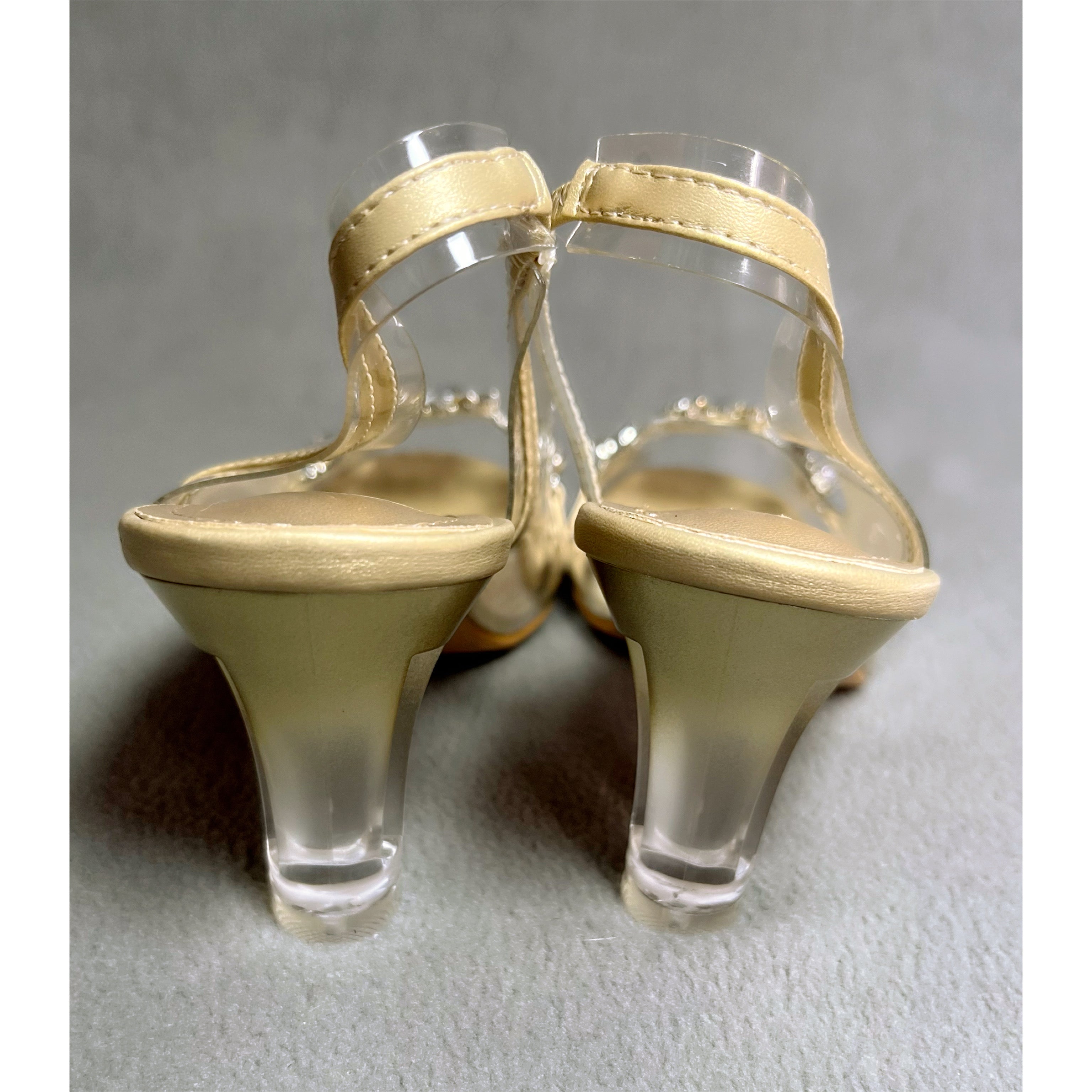 Allegra K gold shoes, size 8
