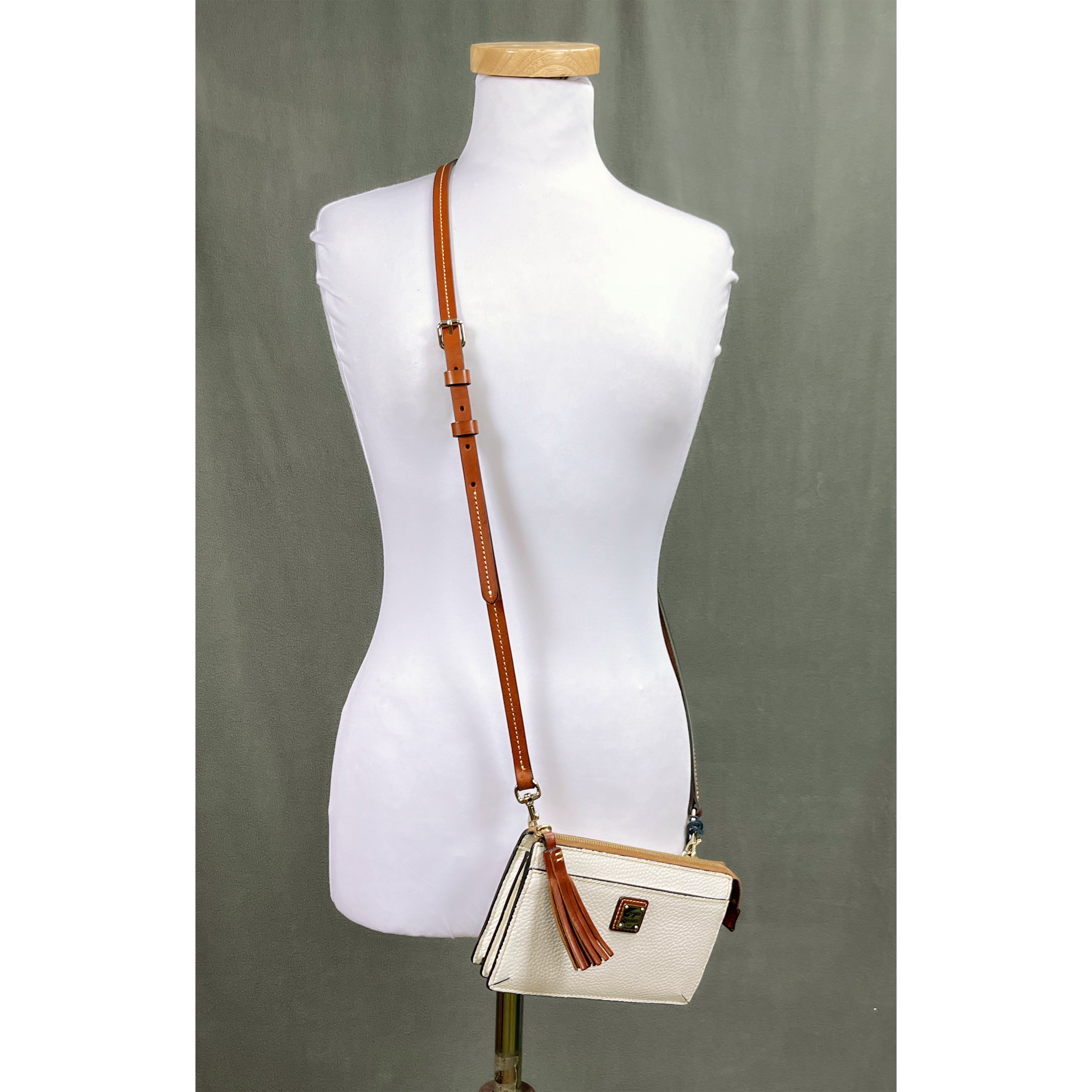 Dooney & Bourke bone Gingy crossbody bag, NEW WITH TAGS!