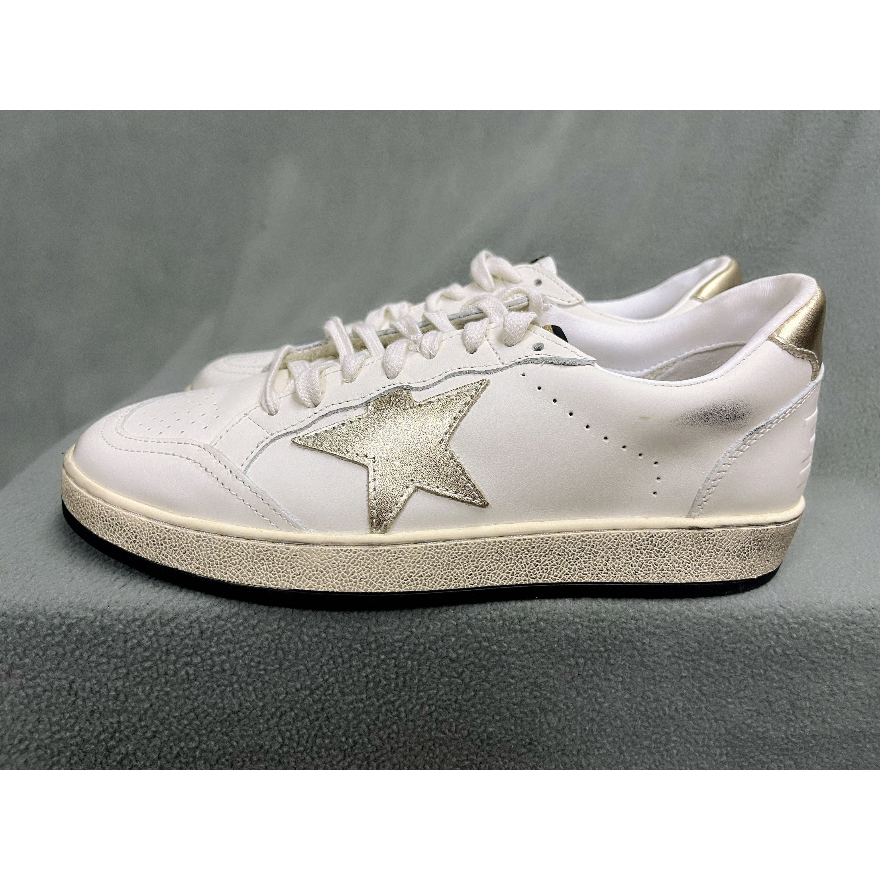 Golden Goose cream and gold Ballstar sneakers, size 39, BRAND NEW!