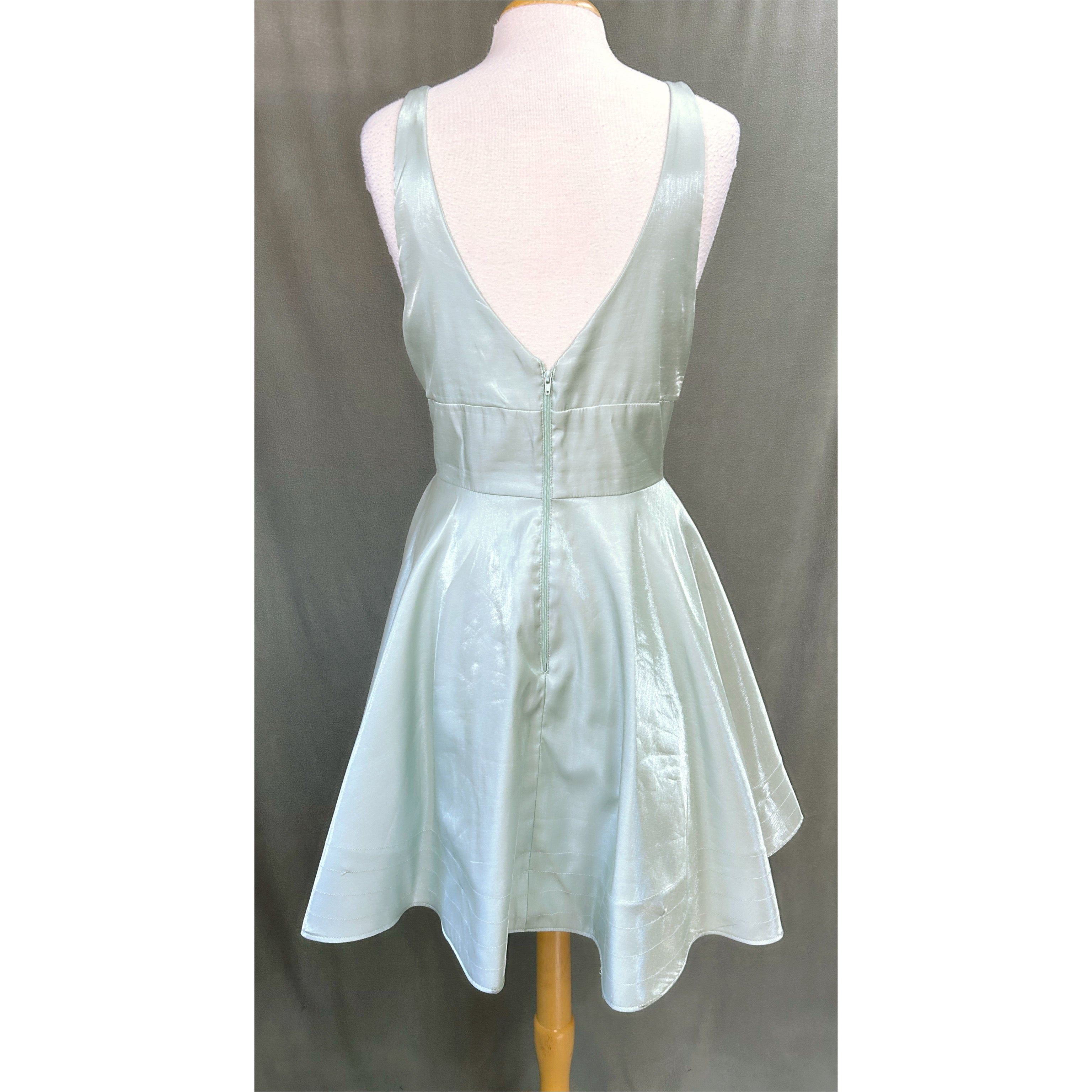 Sequin Hearts mint dress, size 15