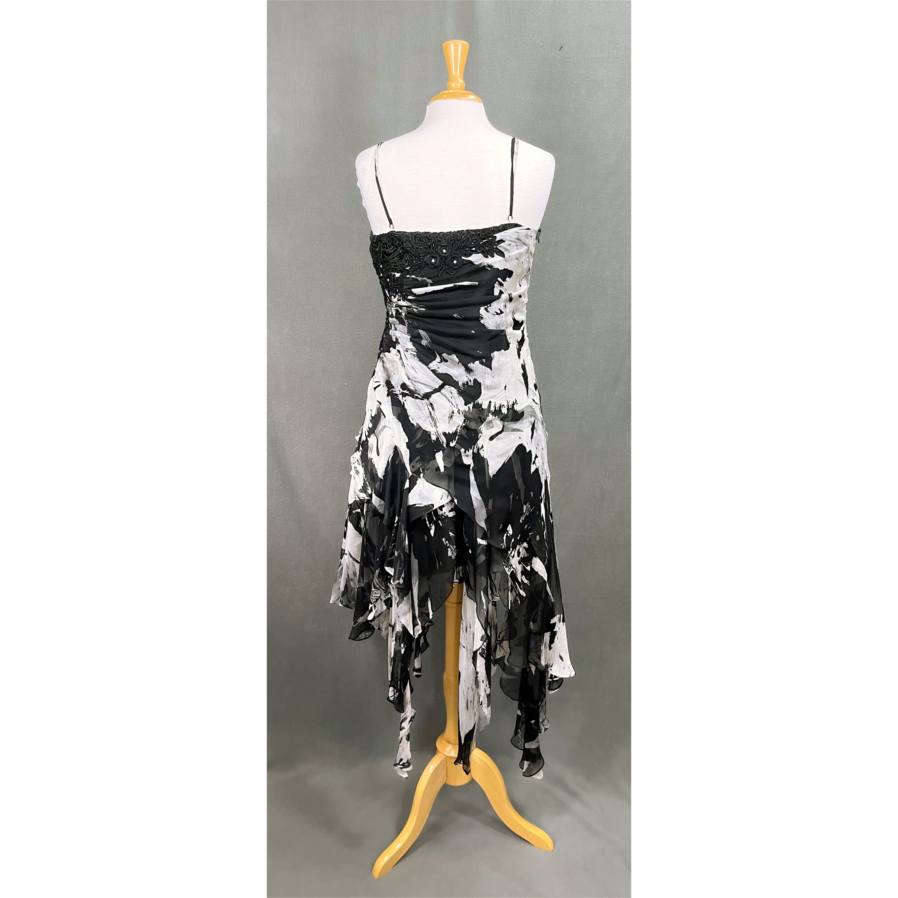 Cartise black and white dress, size 10