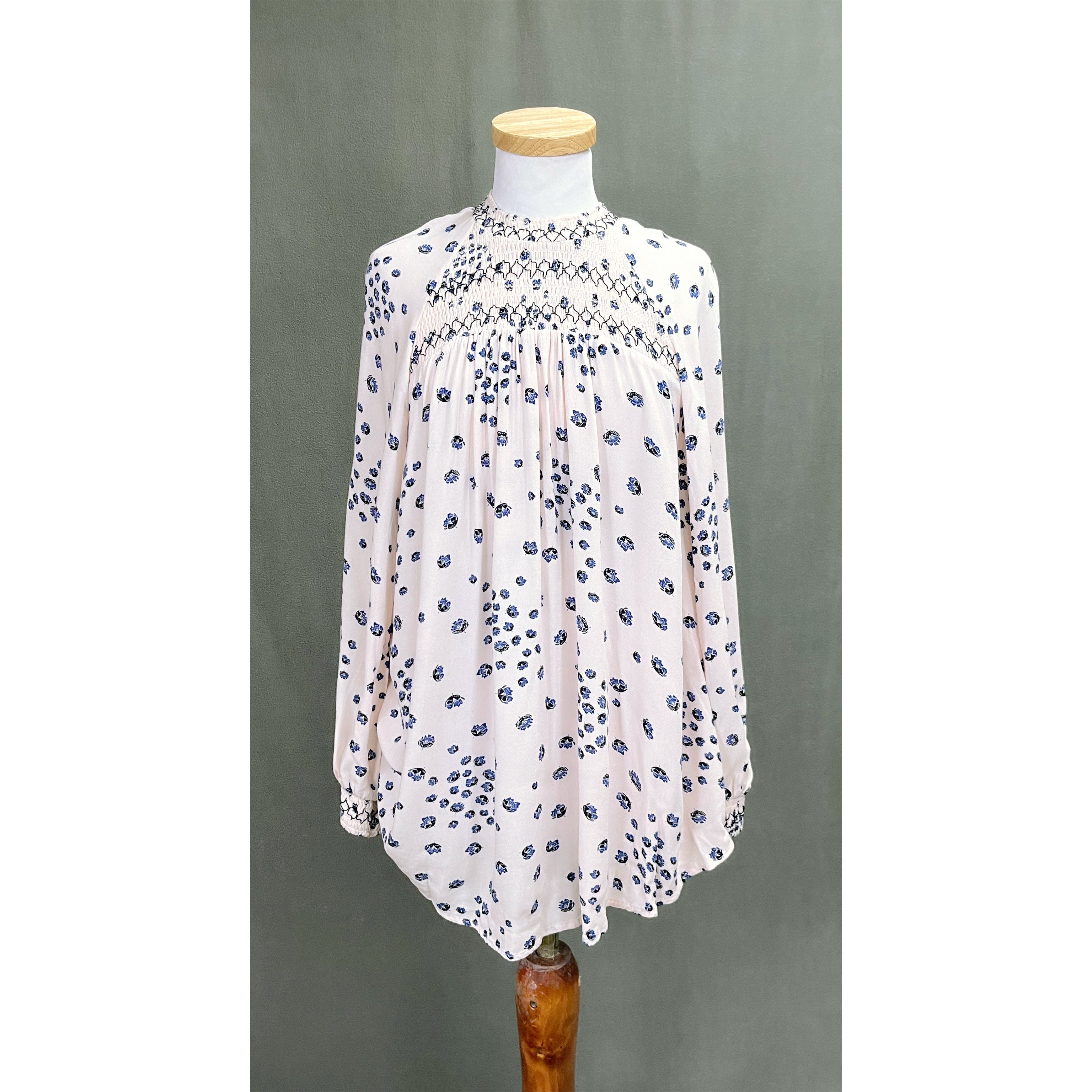 Free People blush and blue blouse, size S, NEW WITH TAGS!