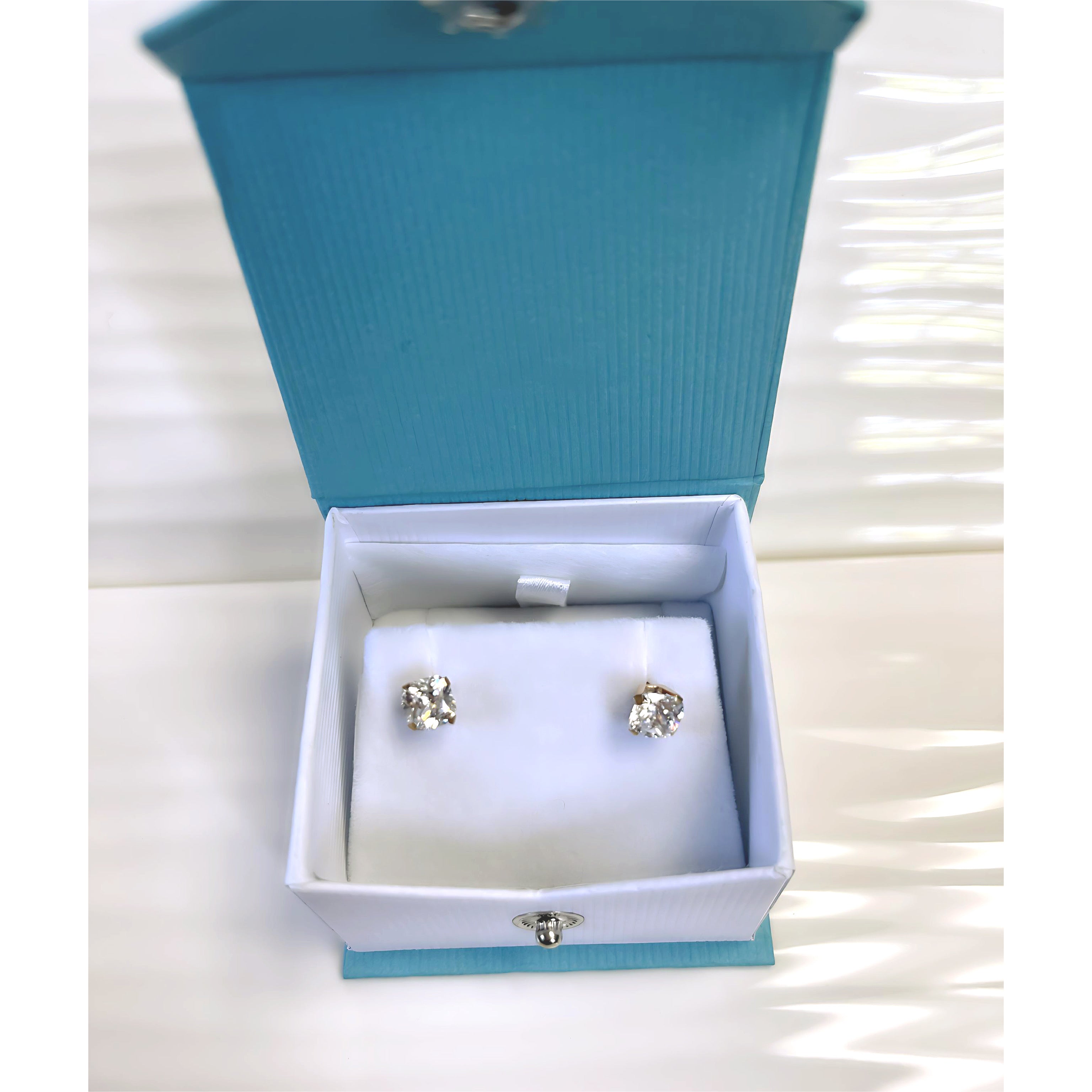 Swarovski 10K/crystal stud earrings, NEW IN BOX!