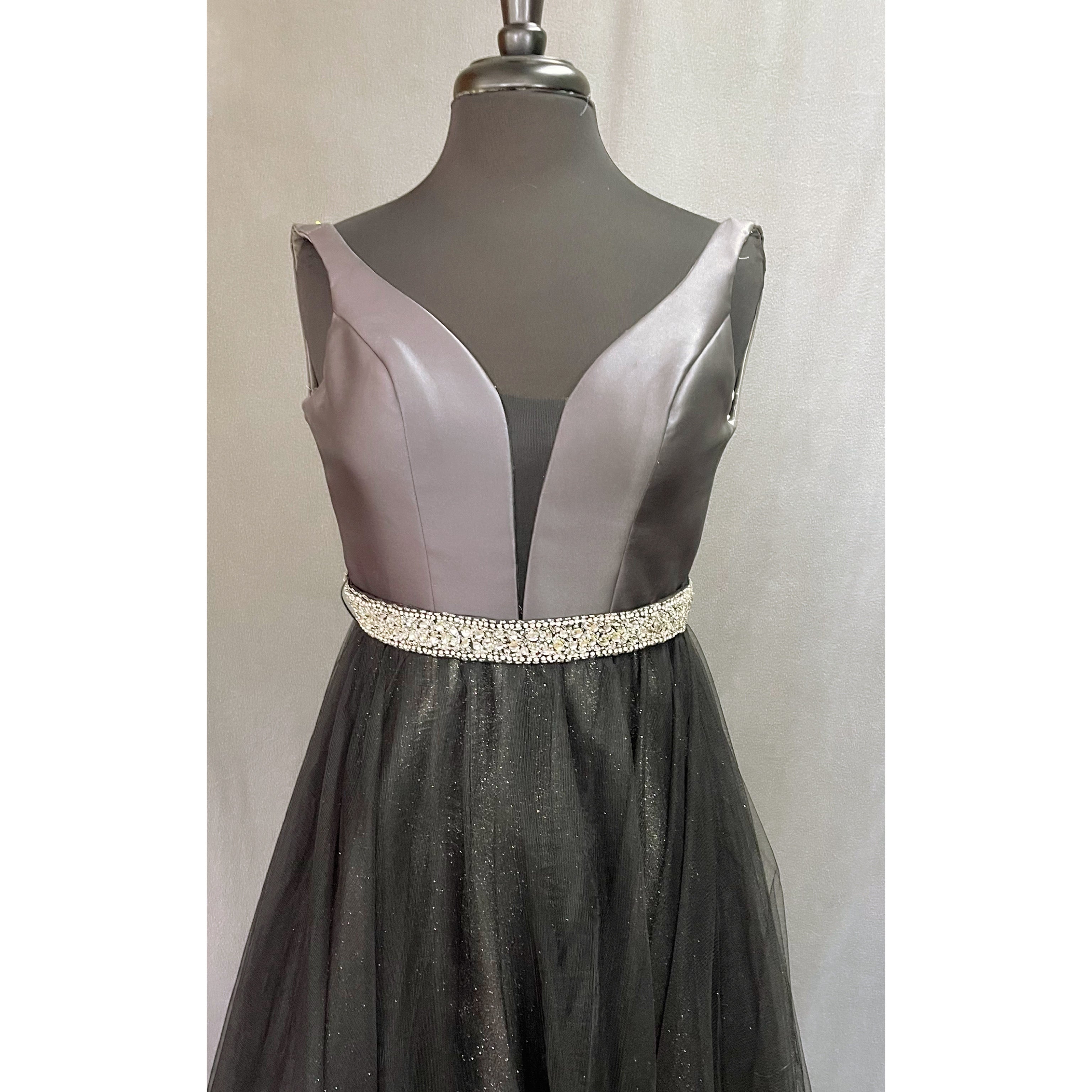 Alyce black dress, size 0