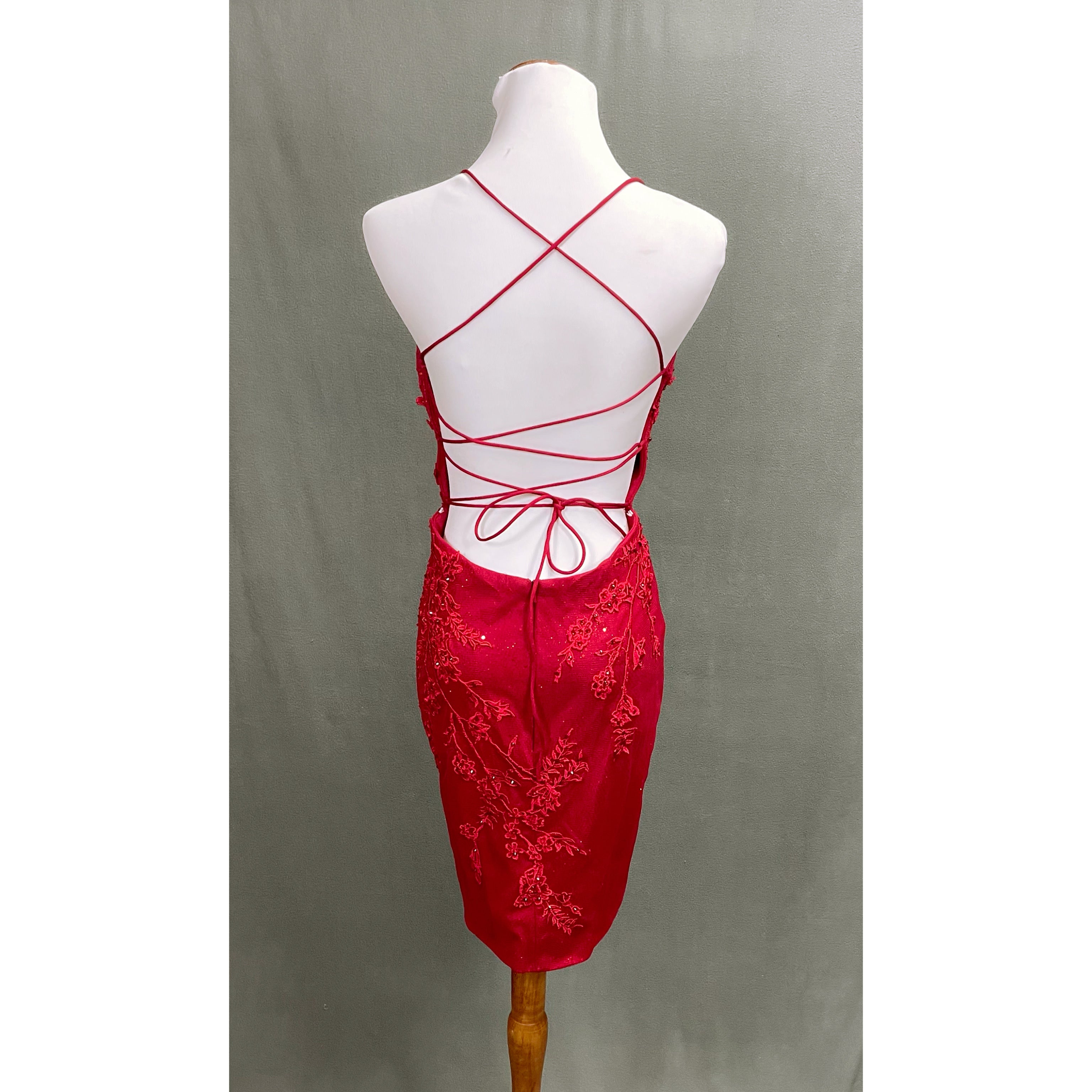 B. Darlin red dress, size 5/6