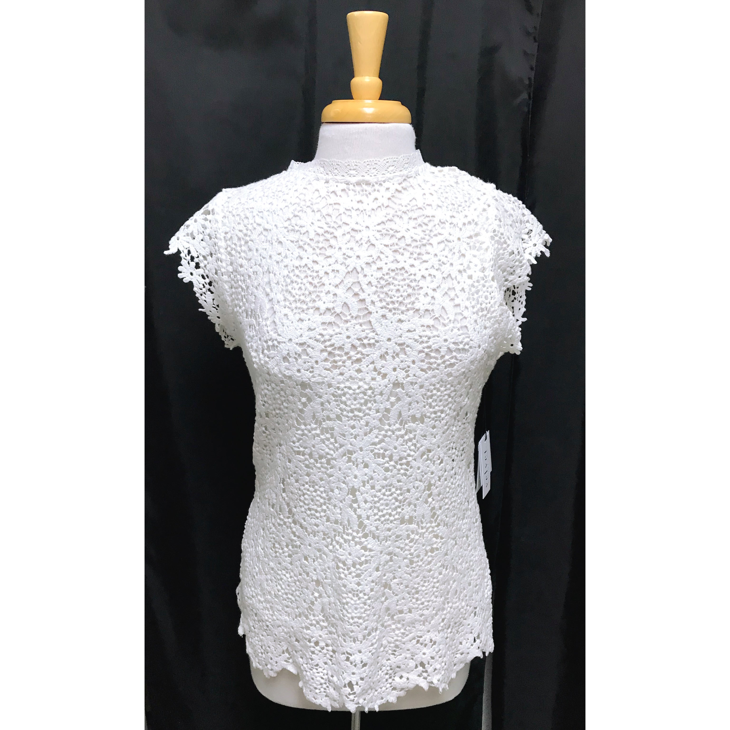 Velvet cream crochet blouse, size M, NEW WITH TAGS!